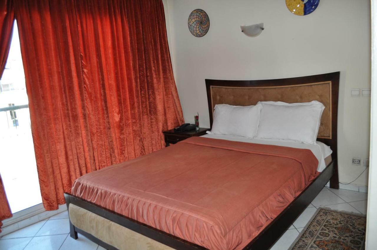 Salim Hotel 3*